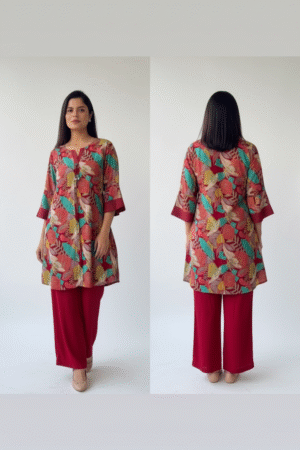 Straight Alia Cut Kurta Set with Embroidered Yoke and Border – A Blend of Elegance & Contemporary Charm